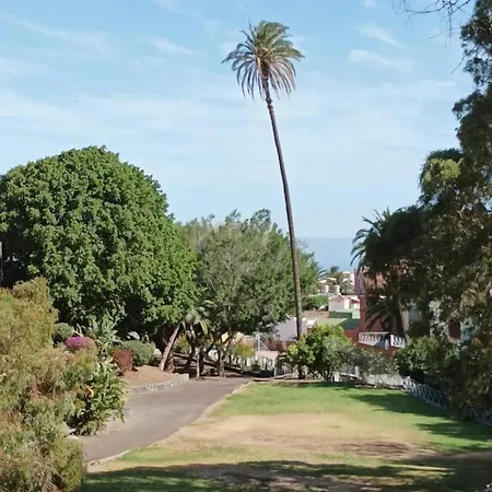 El